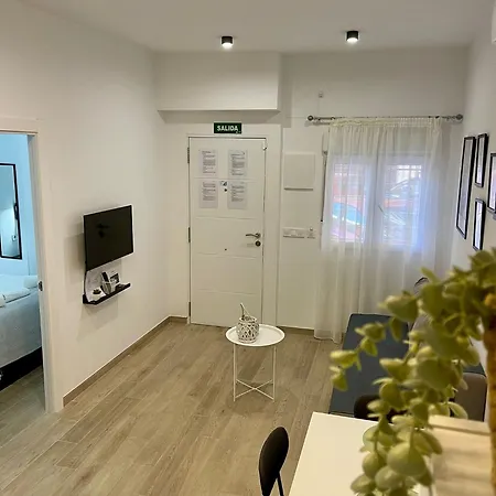Mellis - Maria Zambrano Train Station & Bus Apartment *